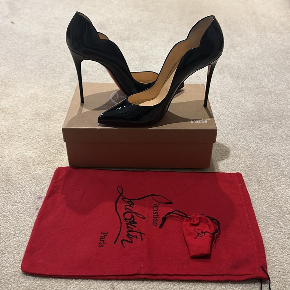Hot Chick Christian Louboutins 41.5 Worn a few times.